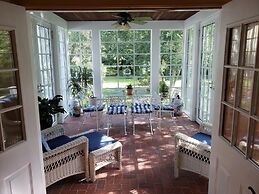 Miller-Dunham House Bed & Breakfast