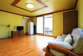 Yeongheungdo Seayard Pension