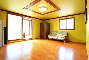 Yeongheungdo Seayard Pension