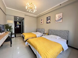 Yi Long International Apartment