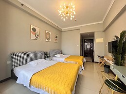 Yi Long International Apartment