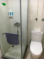 Yi Long International Apartment