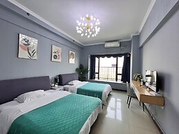 Yi Long International Apartment