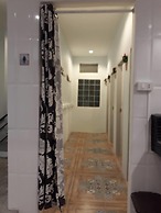 Sea Turtle Hostel - Adults Only