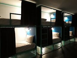 Sea Turtle Hostel - Adults Only