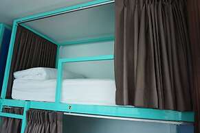 Sea Turtle Hostel - Adults Only