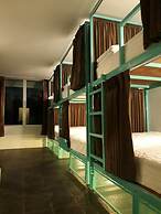 Sea Turtle Hostel - Adults Only