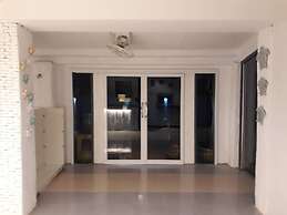 Sea Turtle Hostel - Adults Only