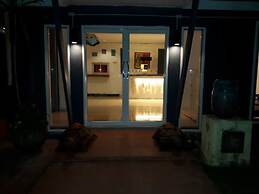 Sea Turtle Hostel - Adults Only