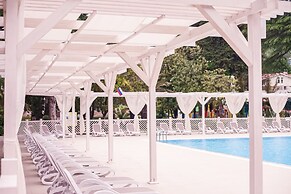 Alean Family Resort & SPA Sputnik