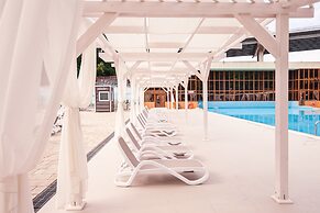 Alean Family Resort & SPA Sputnik