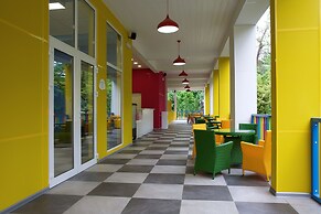 Alean Family Resort & SPA Sputnik