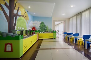 Alean Family Resort & SPA Sputnik