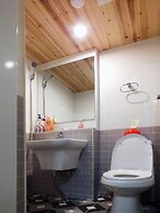 Ariene Guesthouse - Hostel