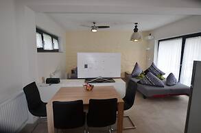 Apartments-Room Leverkusen City