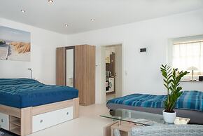 Apartments-Room Leverkusen City