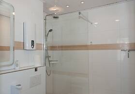 Apartments-Room Leverkusen City