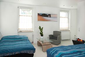 Apartments-Room Leverkusen City