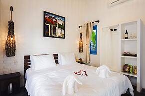 Cashew Tree Bungalow