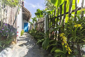 Cashew Tree Bungalow