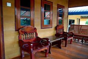 Coco Beach Bungalows