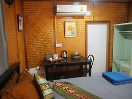 Coco Beach Bungalows