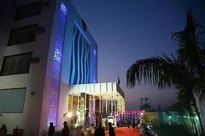 Wingston A Treehouse Hotel-Goverdhan