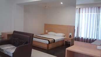 Wingston A Treehouse Hotel-Goverdhan