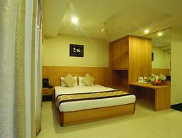 Wingston A Treehouse Hotel-Goverdhan