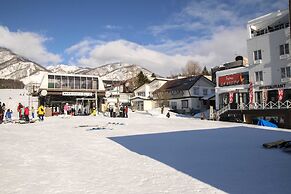La Vista Hotel - Stay on the Slopes