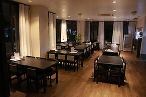 La Vista Hotel - Stay on the Slopes