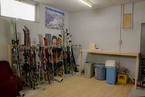 La Vista Hotel - Stay on the Slopes