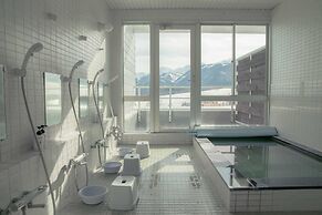 La Vista Hotel - Stay on the Slopes