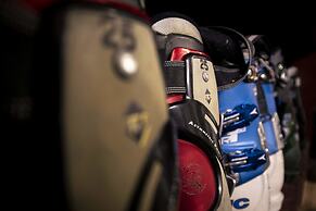 La Vista Hotel - Stay on the Slopes