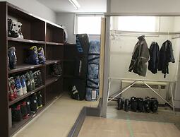 La Vista Hotel - Stay on the Slopes