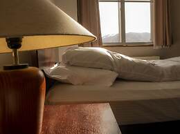 La Vista Hotel - Stay on the Slopes