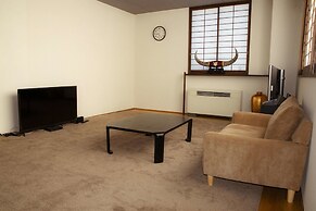 La Vista Hotel - Stay on the Slopes