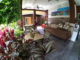 Villa Abadi Resort