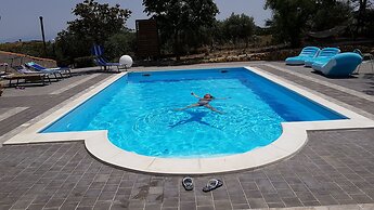 Bed House Floristella