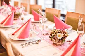 Horský Hotel Friesovy Boudy