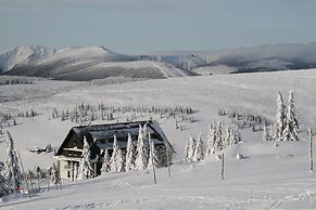 Horský Hotel Friesovy Boudy
