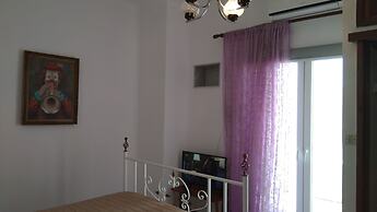 Ermoupoli Comfortable Home