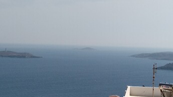 Ermoupoli Comfortable Home