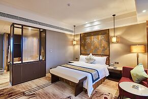 Huayu Landmark Hotel