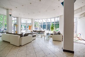 CE Napfény Hotel