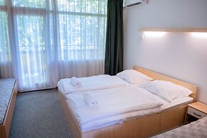 CE Napfény Hotel