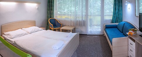 CE Napfény Hotel