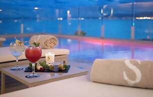 Pure Salt Residences