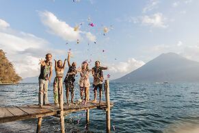 Baraka Atitlan - Lake & Beach