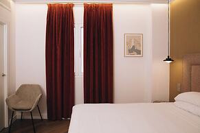 H La Paloma Boutique